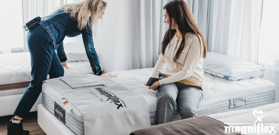 Test materaca w salonie — jak sprawdzić, czy materac jest dobry dla Ciebie?