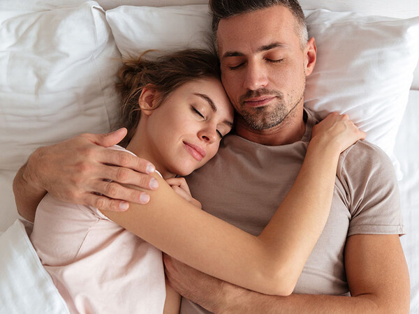 Jaki materac wybrać dla dwojga, aby uzyskać odpowiedni komfort?