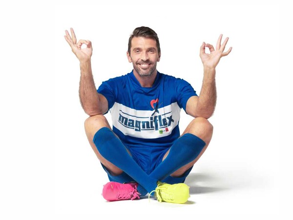 43 LETNI BRAMKARZ WSZECHCZASÓW GIANLUIGI BUFFON NADAL W FORMIE. JAK TO MOŻLIWE? 