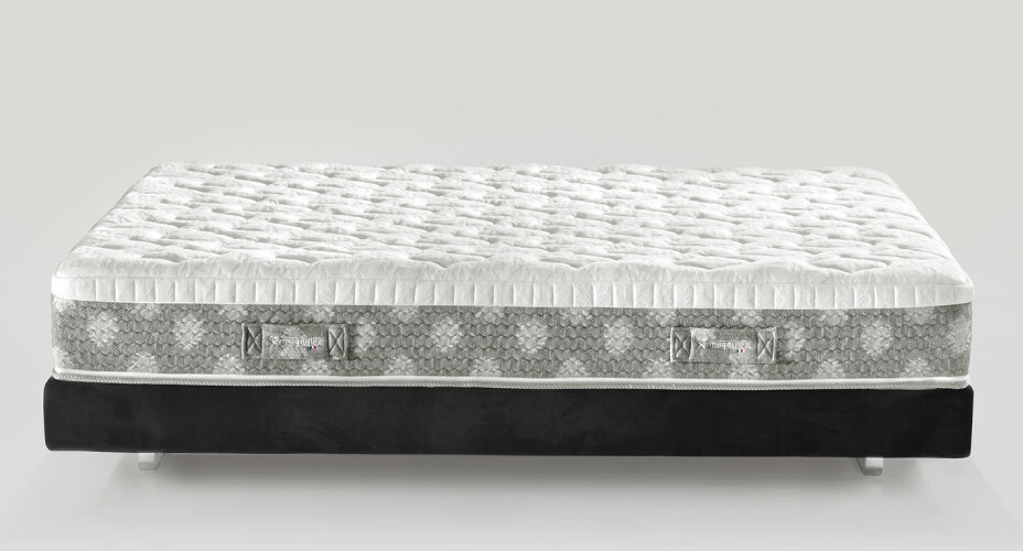 Materac średnio twardy Magniflex Dolve Vita Dual Comfort 10