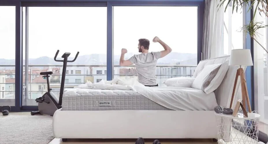 Sportowiec po śnie na materacu Magniflex Magnistretch